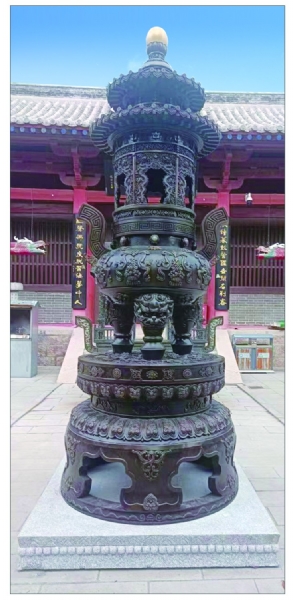 《香爐》 材質(zhì)：青銅  高度：3.6m   安放：威海赤山